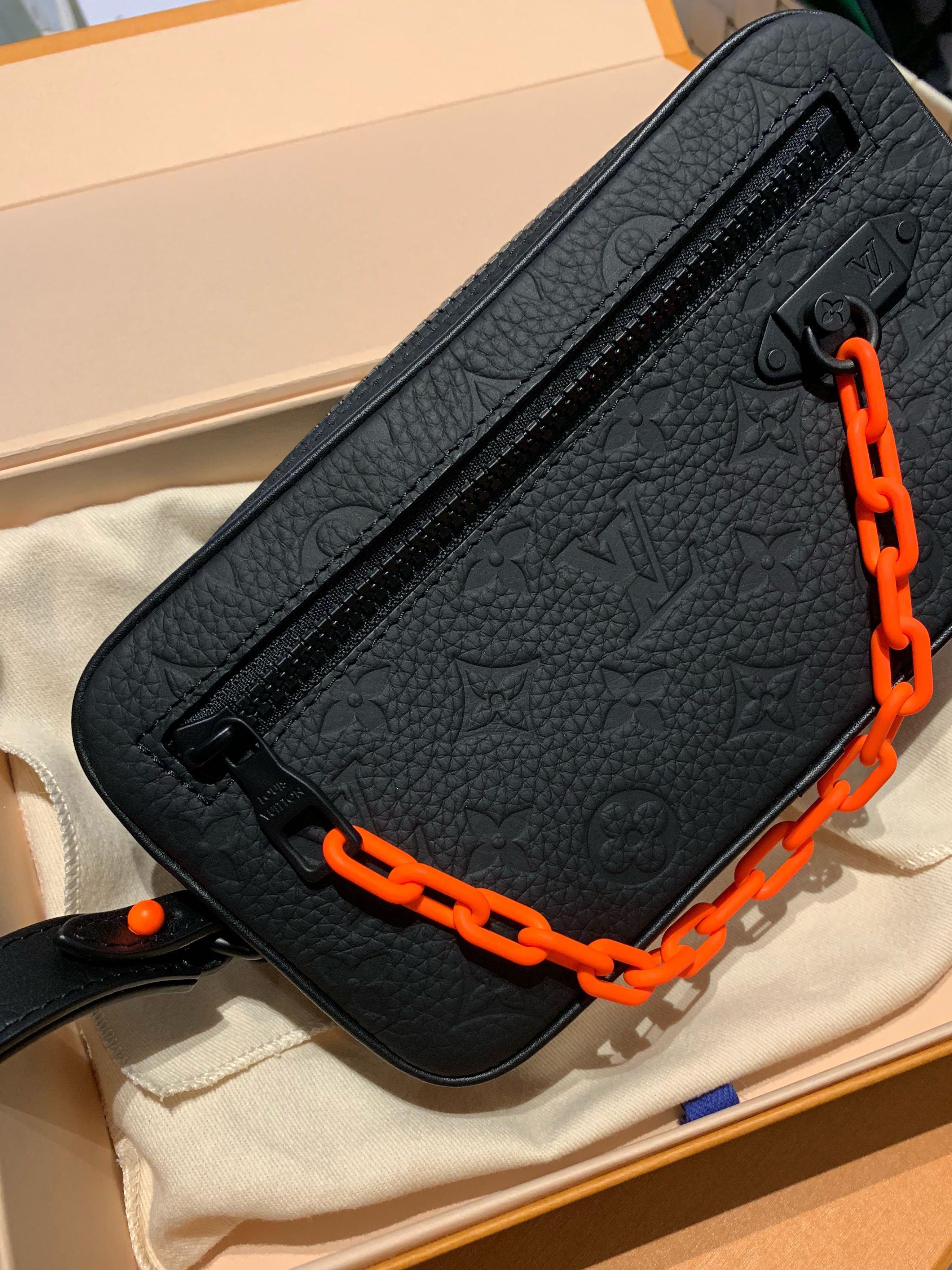 Louis Vuitton on X: Small yet spacious. The Pochette Volga from  #LouisVuitton's New Classics range is a versatile everyday accessory. See  more from the collection designed by #VirgilAbloh at    /