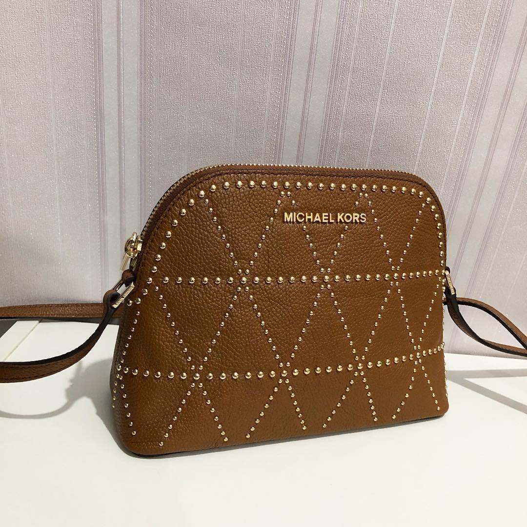 Michael Kors Adele Dome Crossbody Luggage sz 22x17x9 Barang Mewah
