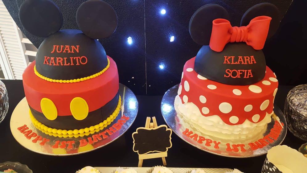 Mickey Minnie Mouse Cake Food Drinks Baked Goods On Carousell