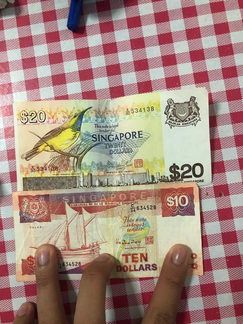Old Notes (Category: Currency) located in Singapore. Submitted by nanaeem (Listing ID 227236944, Image 1). Description: Old Notes to sell away because i need money asap. price can be bargained..