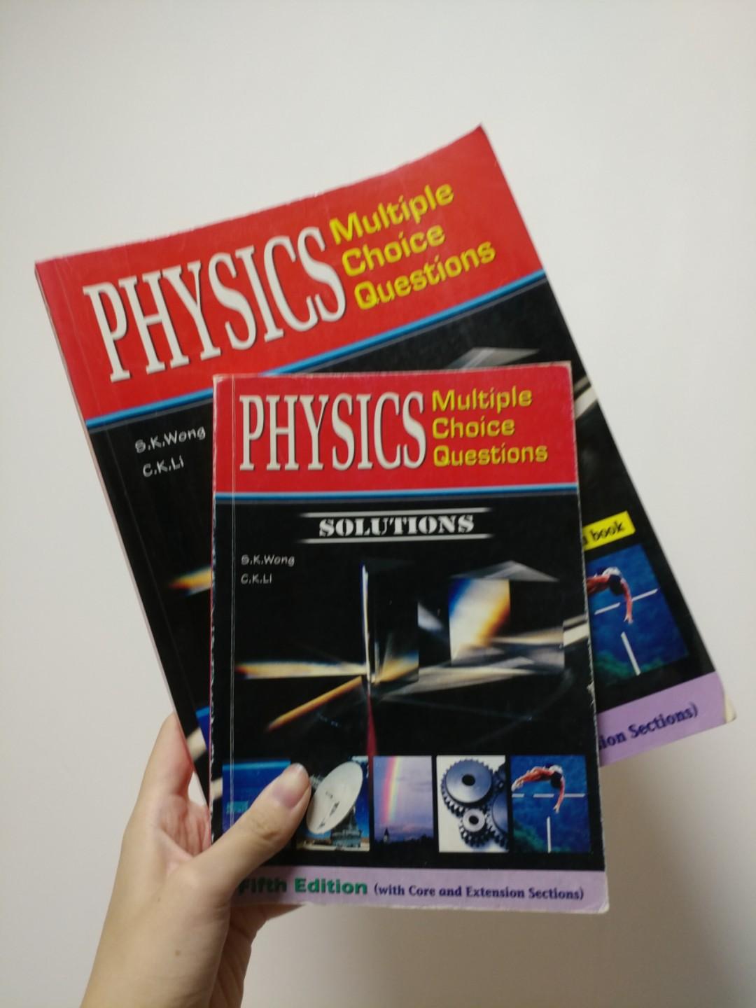 Physics Exercise （分類：教科書）位於 Hong Kong。 由 cloris_kk 提交（商品編號 227244079，圖片 1）。簡介： 冇寫野 略舊 有solutions 包曬所有topics。