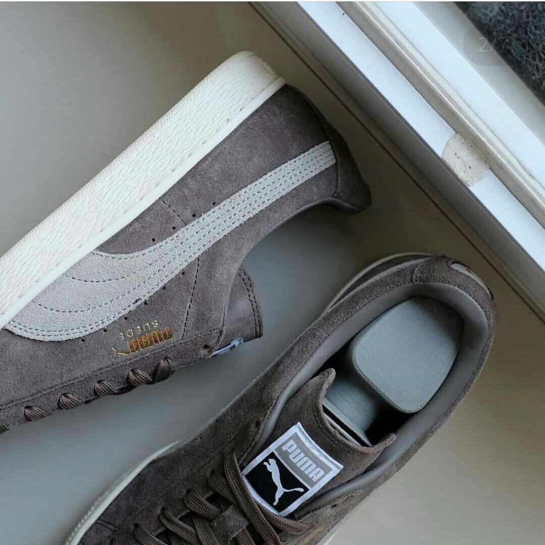 PUMA SUEDE CLASSIC US7 Men s Fashion Footwear Sneakers on Carousell