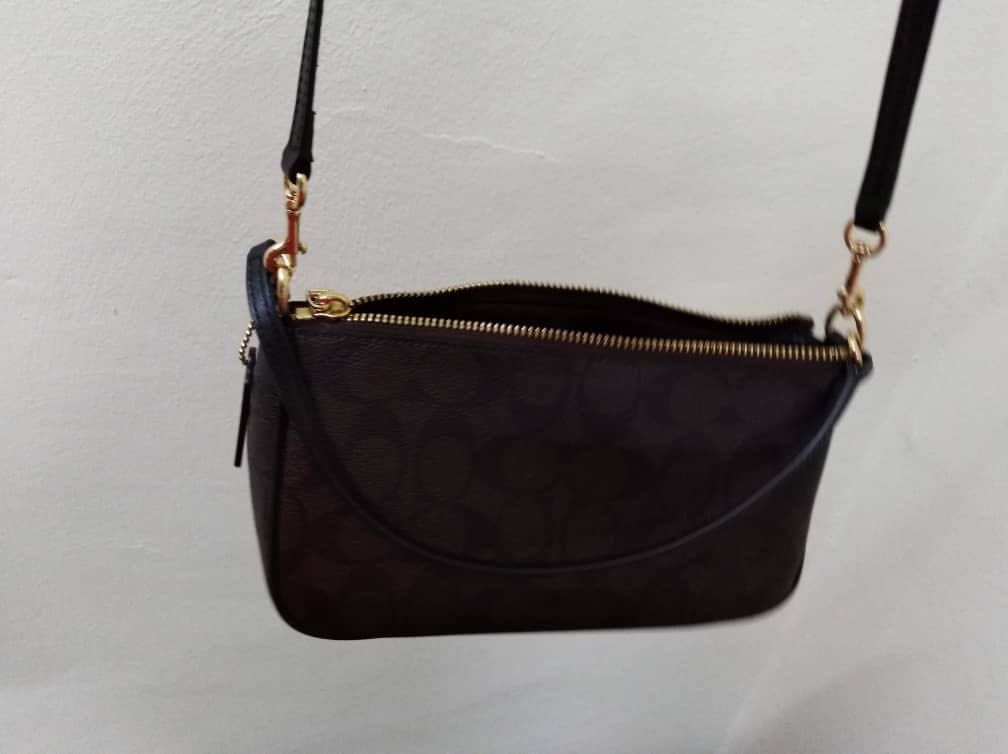 Second hand Authentic Coach Sling Bag Women s Fashion Bags