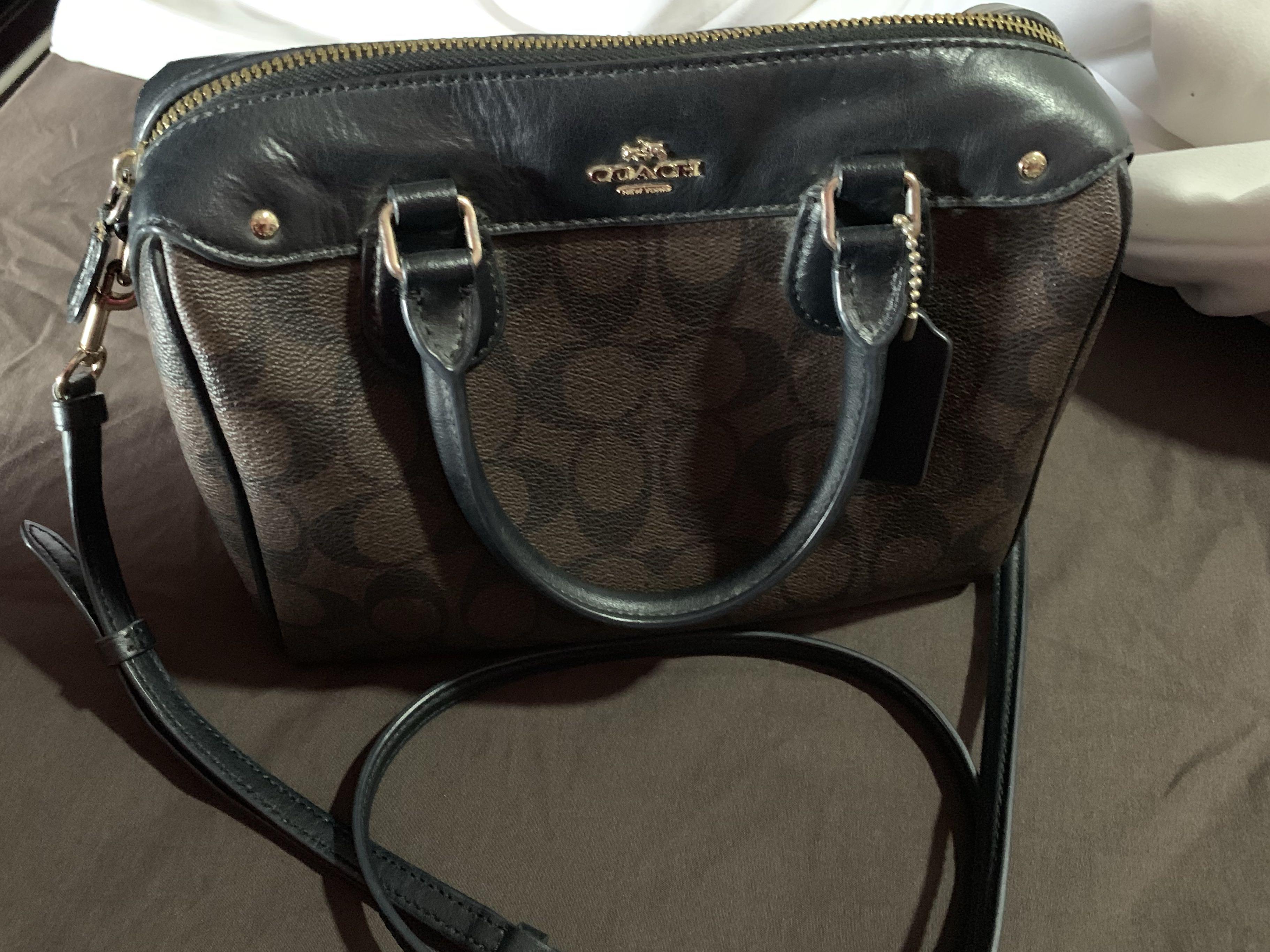 Authentic Coach Signature Mini Satchel, Women's Fashion, Bags