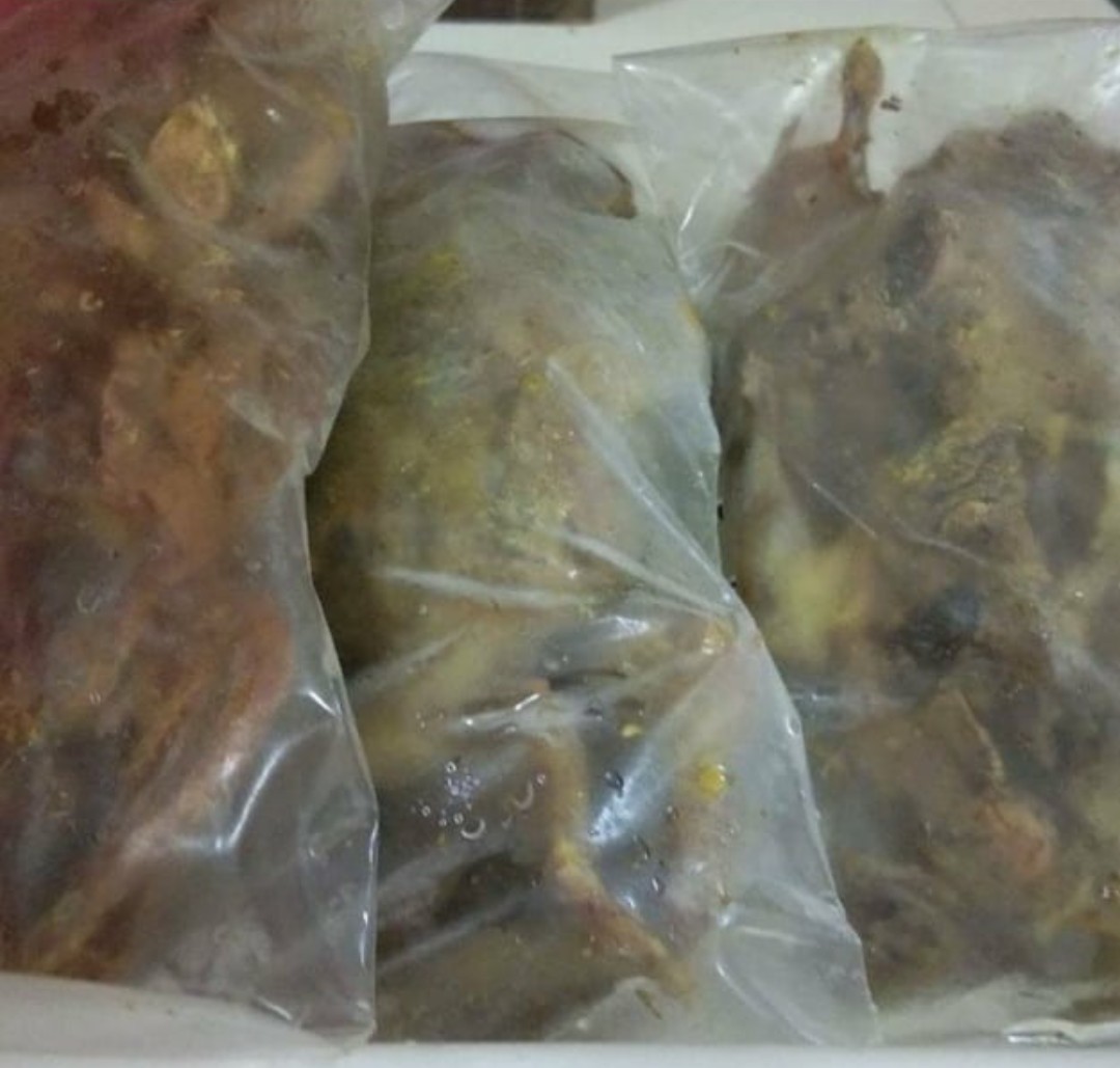 Burung Puyuh Ungkep Food Drinks Instant Food On Carousell