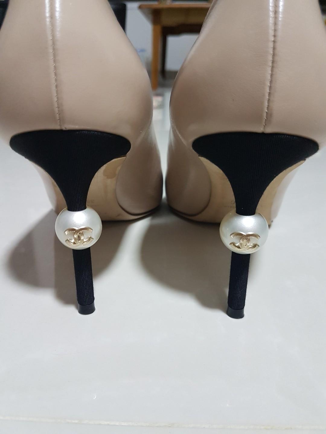 chanel pearl pumps heels shoes, Women's Fashion, Footwear, Heels on  Carousell