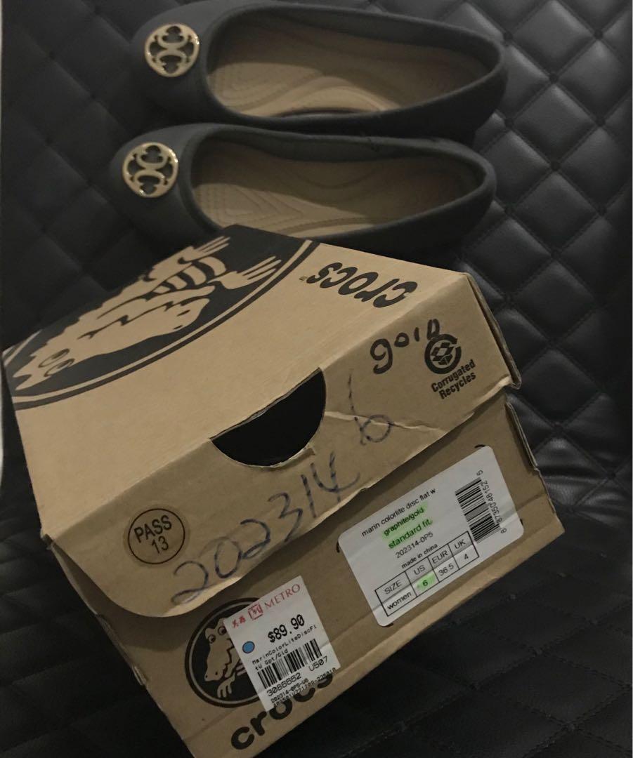 Crocs marin deals colorlite flat