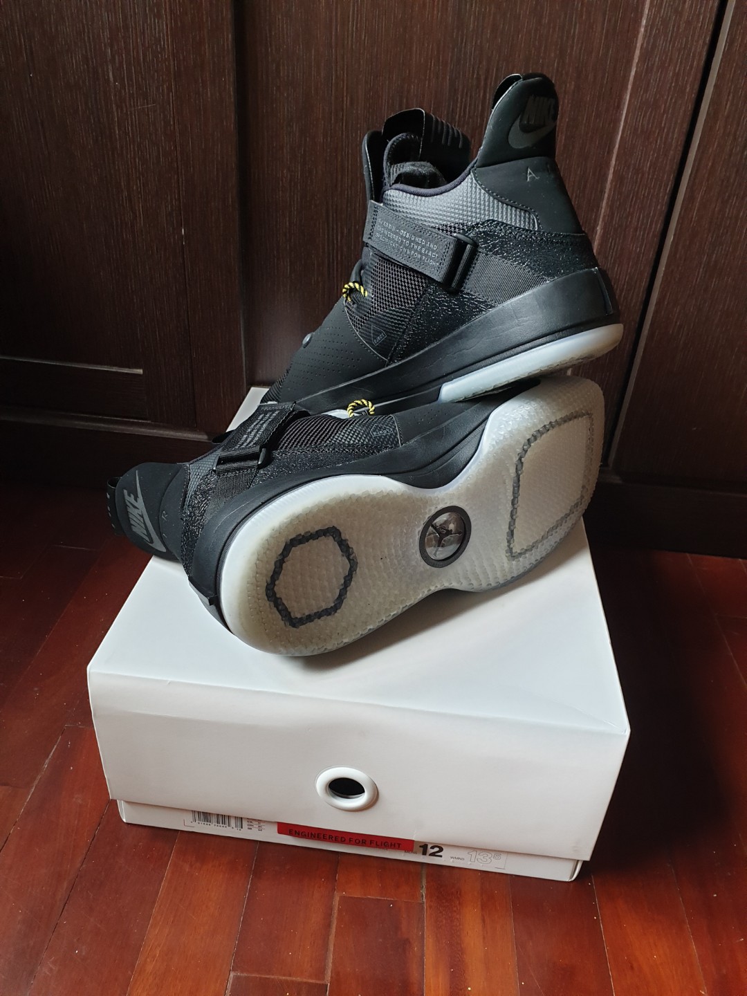 Jordan 33 utility black top