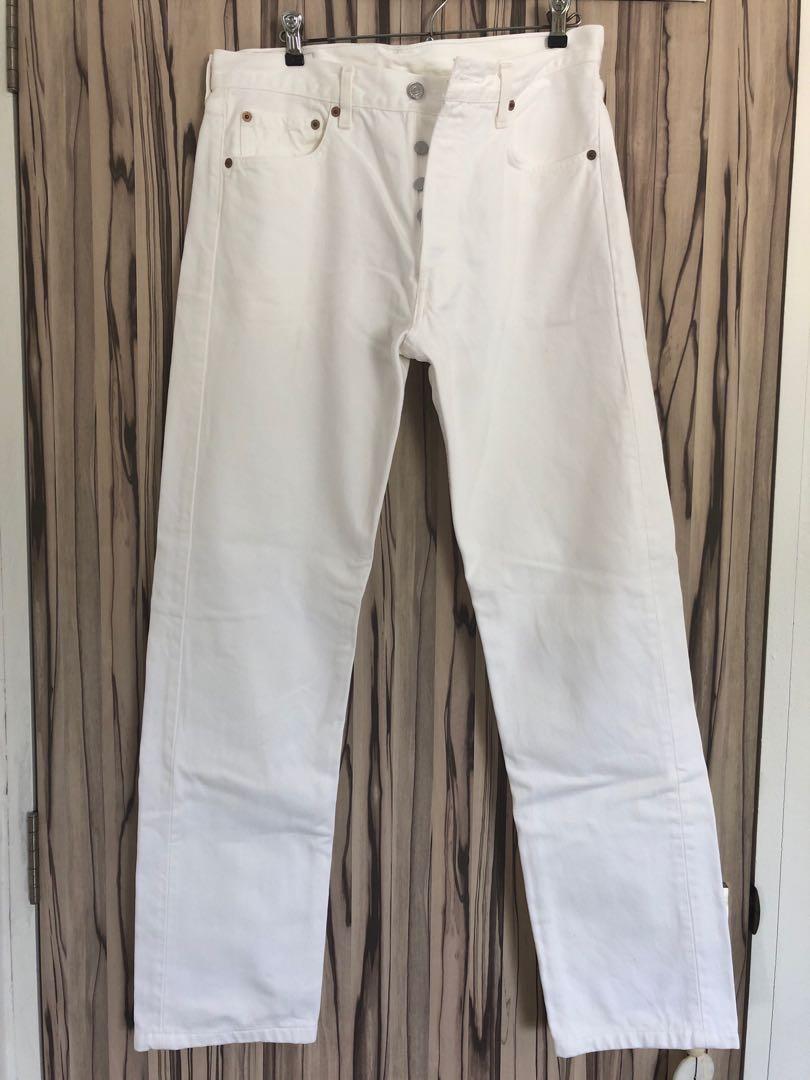 Men's Levi's vintage white jeans, Women's Fashion, Bottoms, Jeans &  Leggings on Carousell