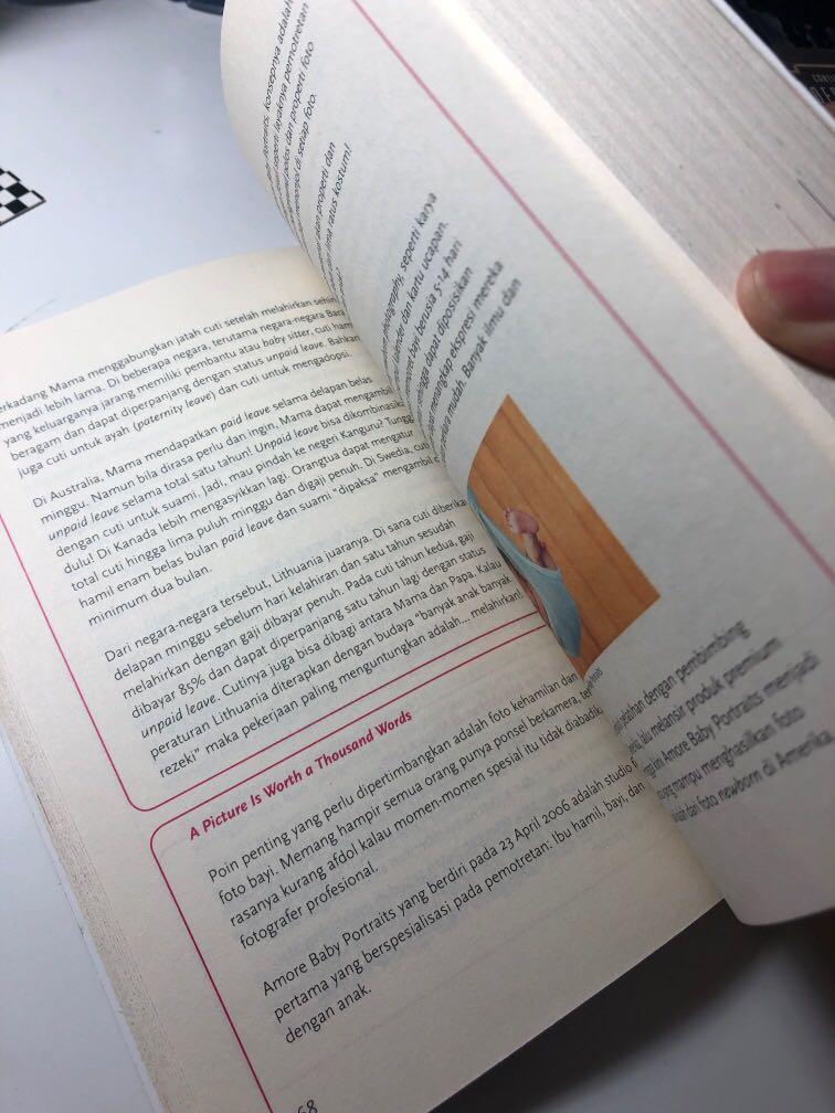 Moms And The City Novel Buku Alat Tulis Buku Di Carousell