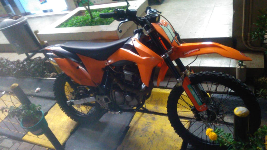 Motor Cross Trail 225cc, Motor di Carousell