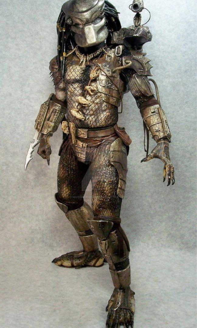 18 inch predator hot sale figure