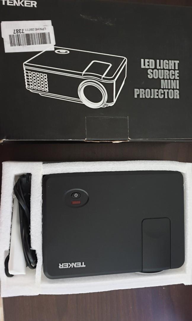 New Tenker LED light source mini Projector, TV & Home Appliances, TV