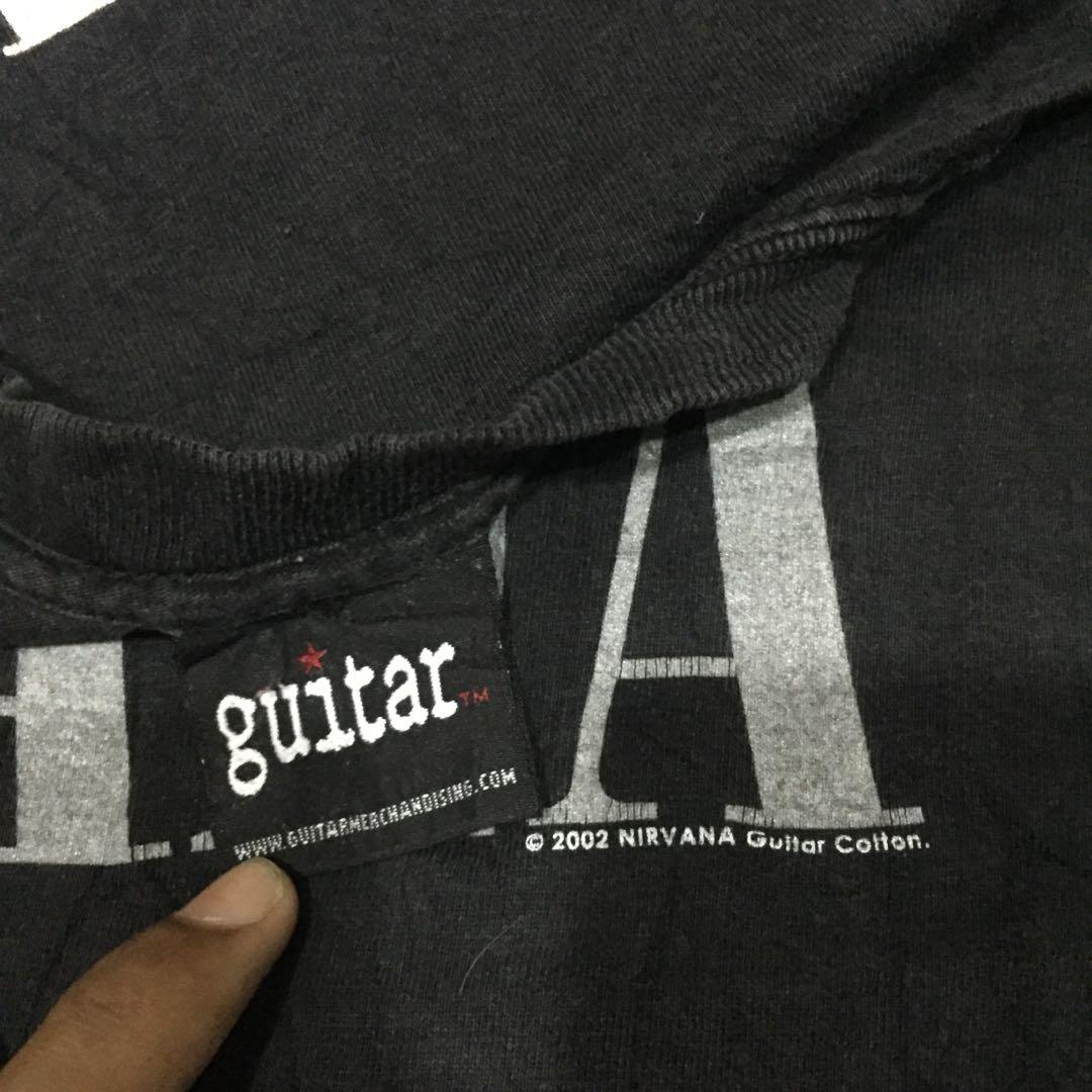 Nirvana (Category: Tshirts & Polo Shirts) located in Ketereh. Submitted by sopheaxbundle (Listing ID 227277426, Image 3). Description: NIRVANA PIT 17.5 LABUH 26 CONDITION BAIK MADE IN THAILAND BELAKANG TAJUK LAGU ALL SINGLE STITCH COPYRIGHT 2002.