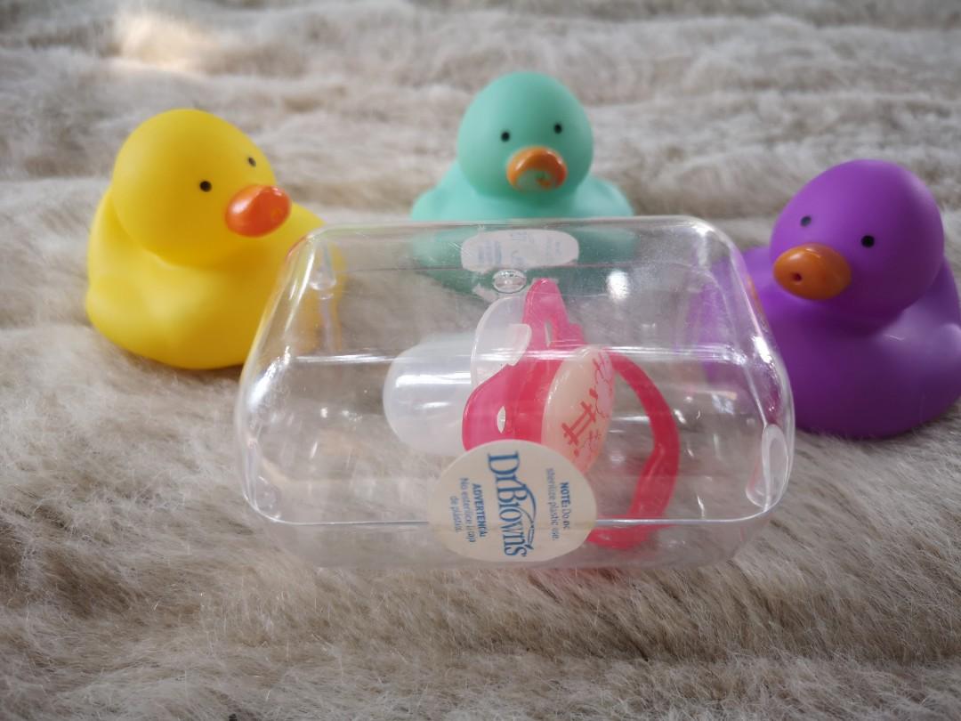 Pacifier (Category: Soothers & Pacifiers) located in Cebu City. Submitted by ishiizaria (Listing ID 227421405, Image 3). Description: Used once, 0 m0nths for infant. Baby is not used sucking pacifier. #babydoll #onesie #widereceiver #swaddle #babygirl #ootd #babygirlclothes #babygirlclothes #babygirlfashionista #babygap #janieandjack #bossbaby #ralphlauren #hm #zarababy #minimelissa #tedbaker #teenytoes #gymboree #tutu #drbrowns #phillipavent #fi