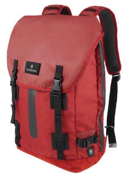 victorinox backpack red