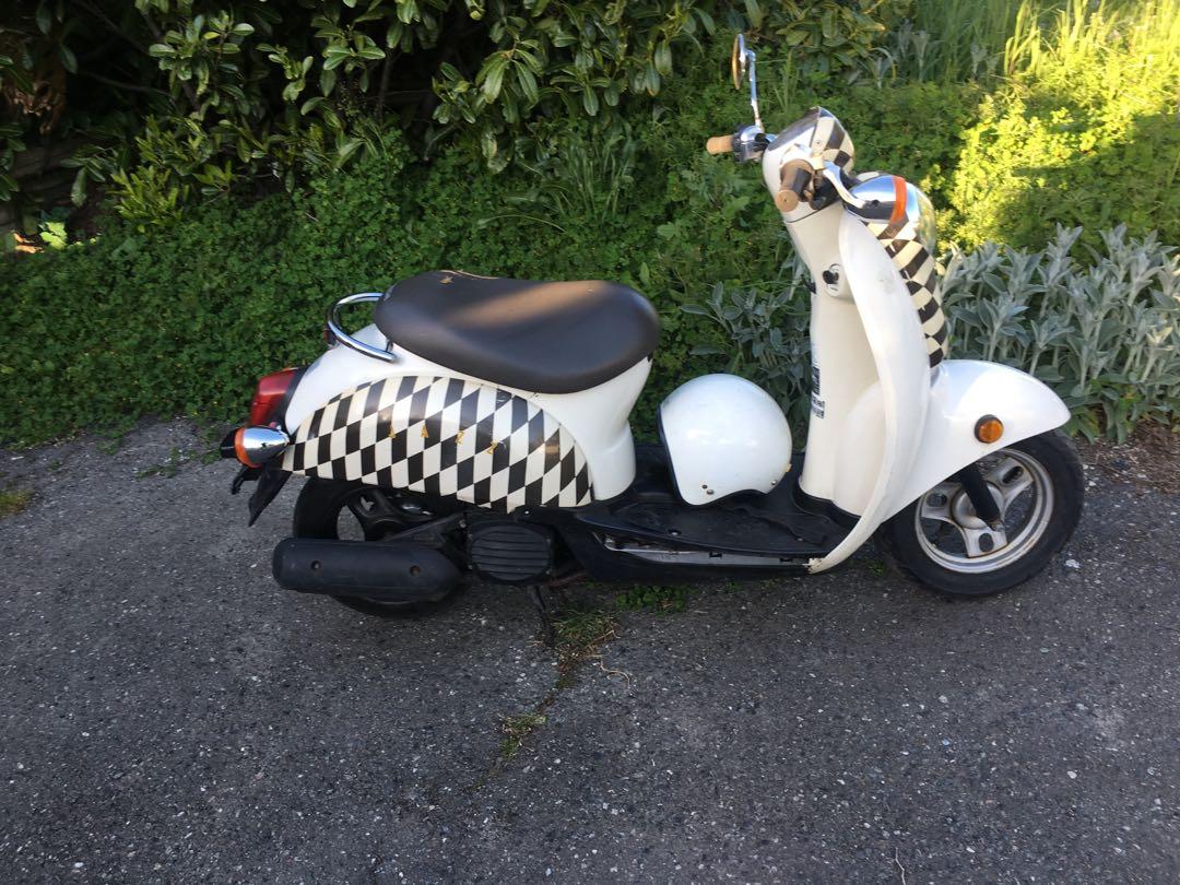 2004 top honda moped
