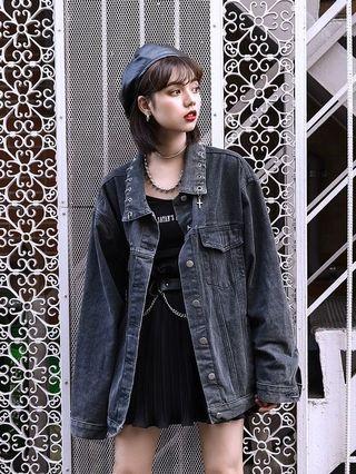二手超寬鬆bf十字架刺繡煙灰色牛仔外套