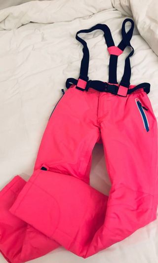 (Category: ) located in . Submitted by kikssss (Listing ID 227579568, Image 1). Description: .