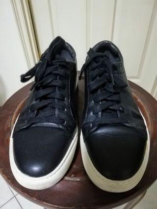❗ REPRICED❗KENNETH COLE Kam Sneakers