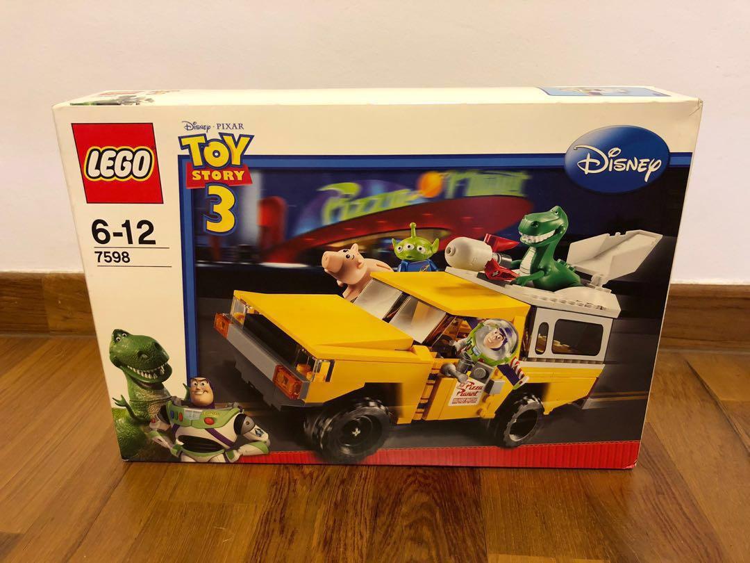 lego toy story pizza planet