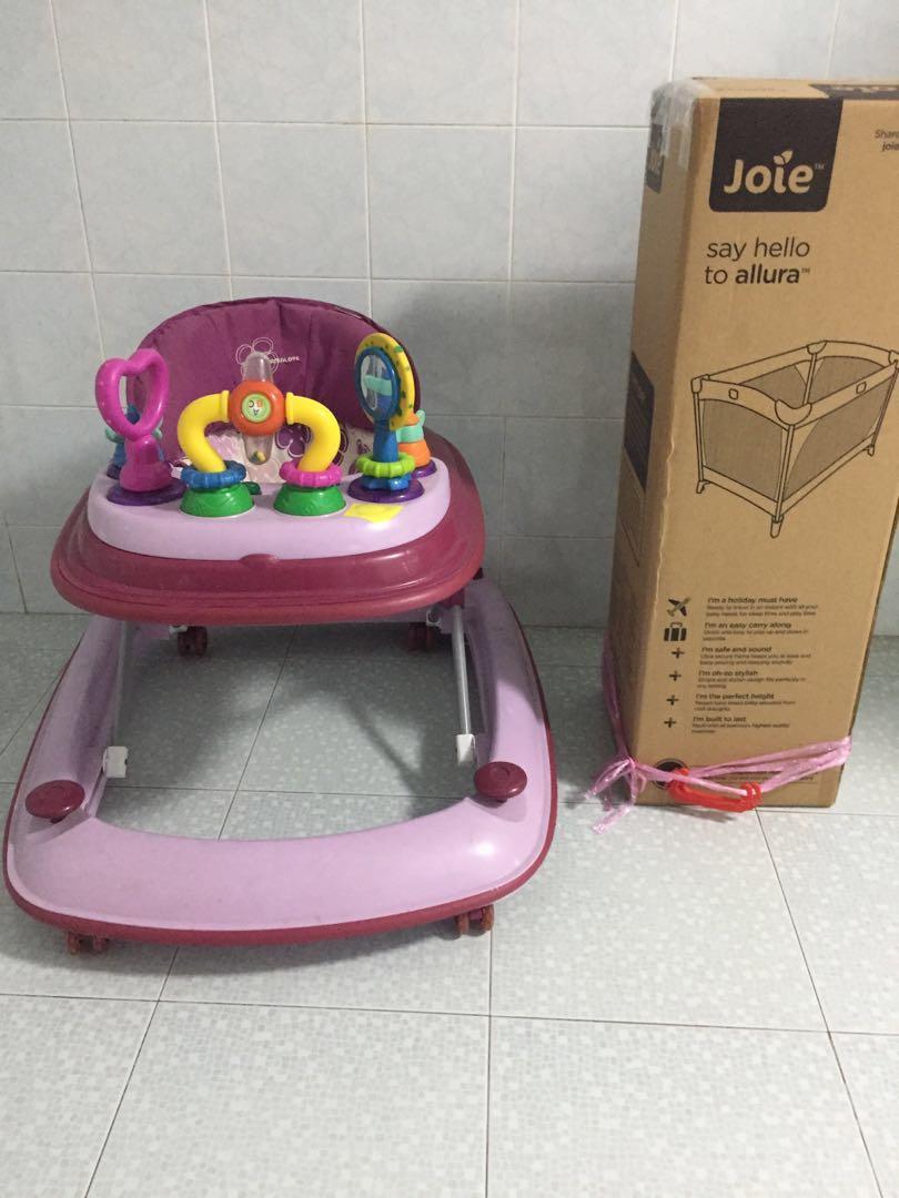 Joie baby walker new arrivals