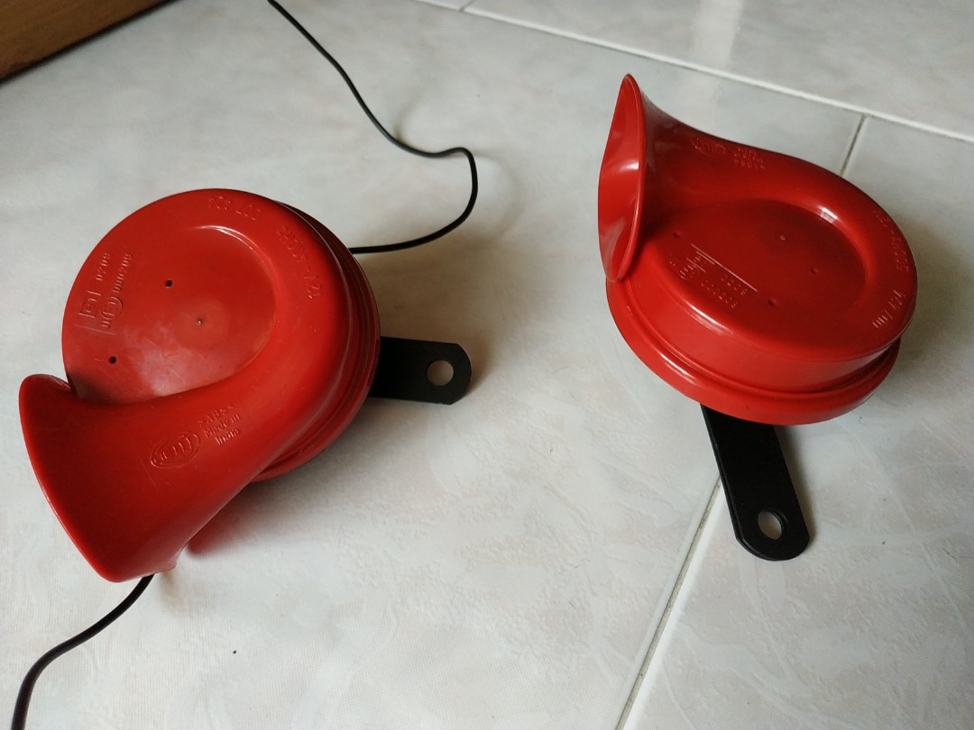 Civic Hella horn 400hz 500hz loud horn, Car Accessories, Electronics