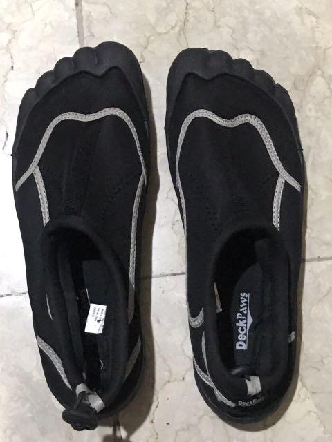 deck paws water shoes