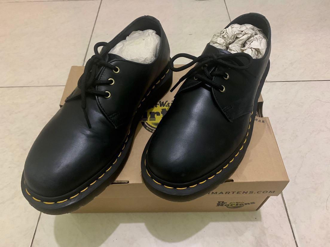 doc martens 39 5