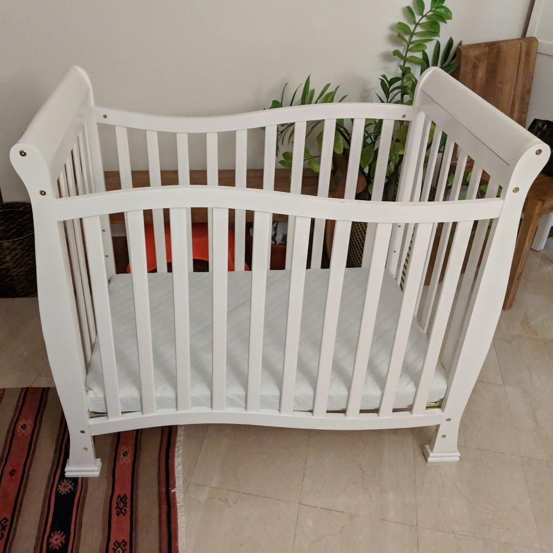 Dream On Me White Convertible Mini Crib Good As New Babies