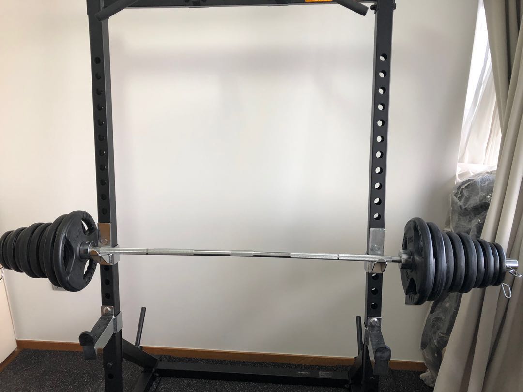 Gymsportz Olympic Barbell & Weight Set, Sports Equipment, Exercise