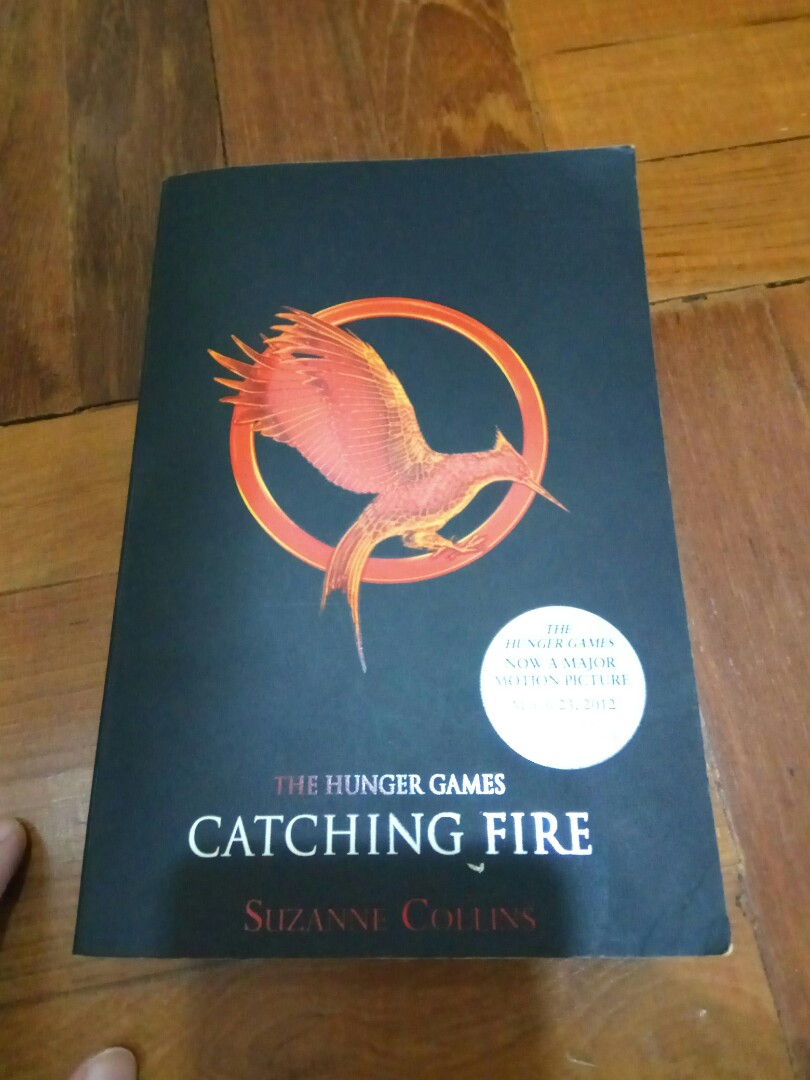 Hunger games catching fire book good condition, Hobbies & Toys, Books ...