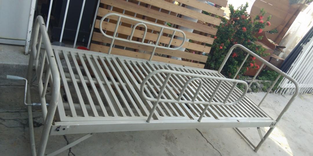 Katil Orang Sakit Home Furniture Others On Carousell