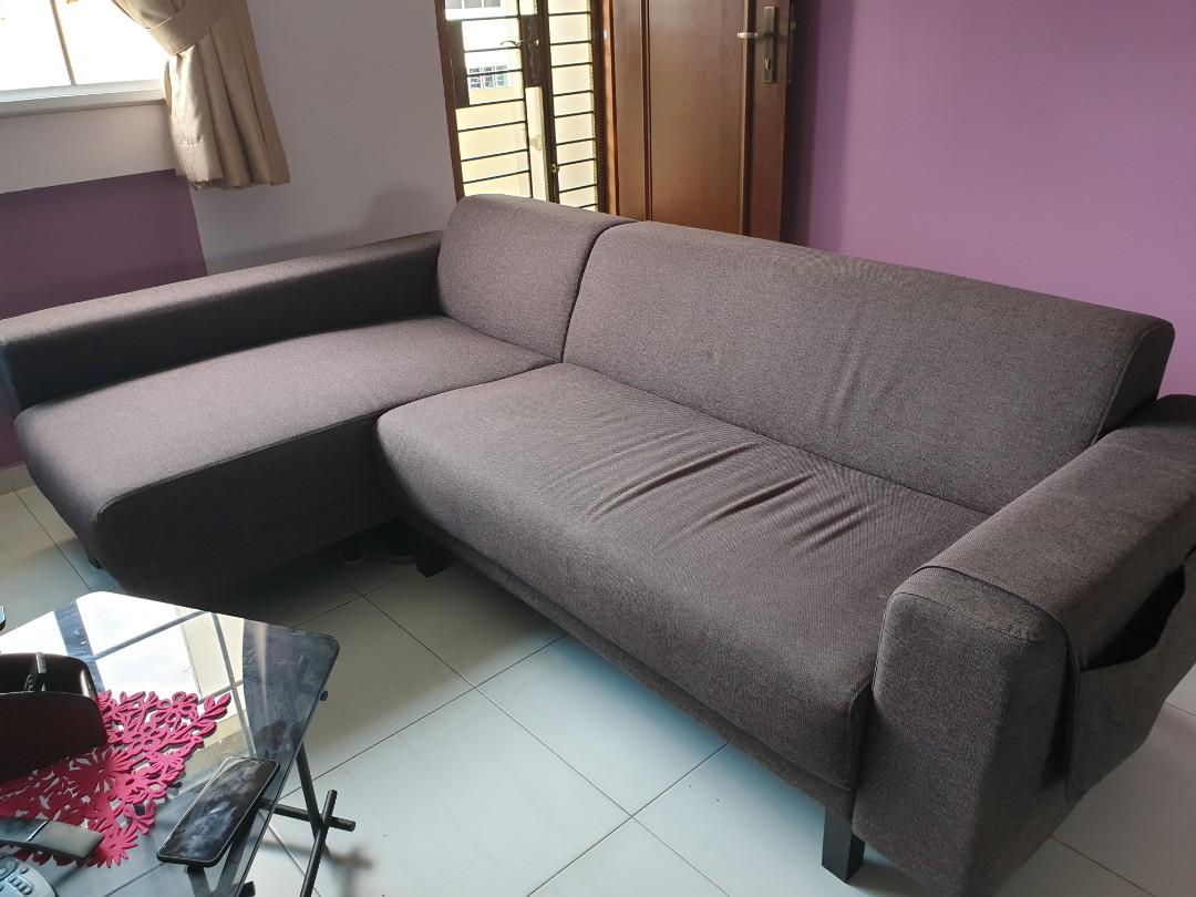 L shaped sofa in tip top condition., Furniture & Home Living, Furniture