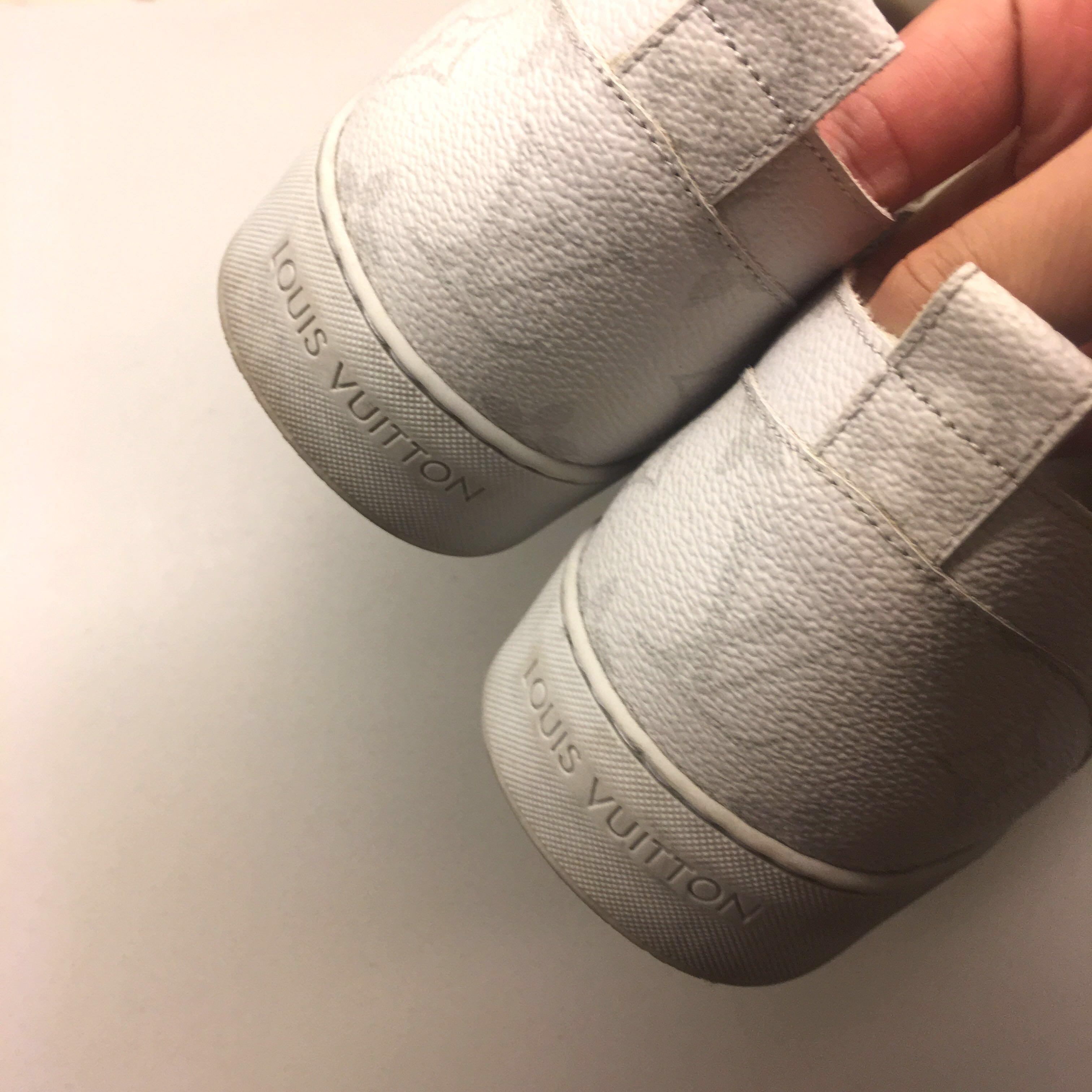 HOW TO PAINT FABRIC SHOES SUPREME YEEZY BOOST 350 V2