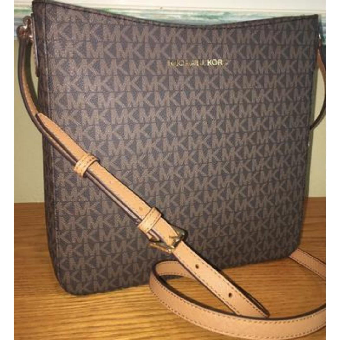michael kors large jet set shoulder bag