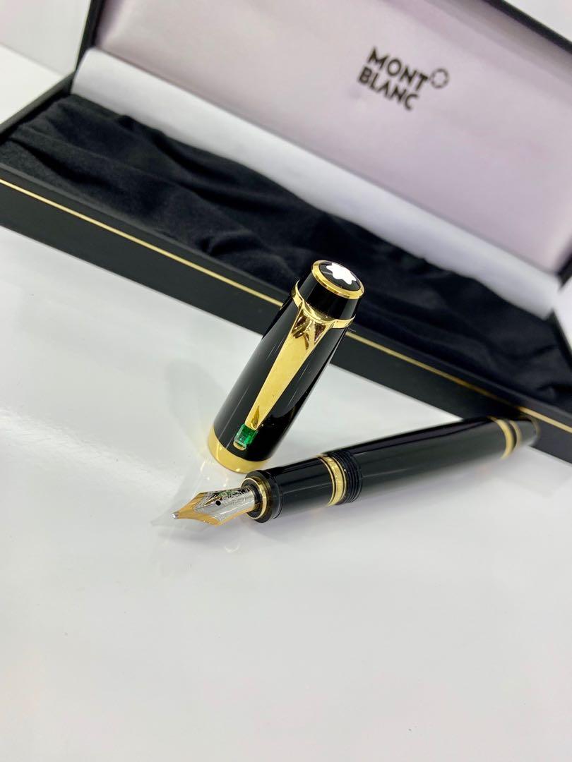 Mont Blanc fountain Pen 14k gold green emerald