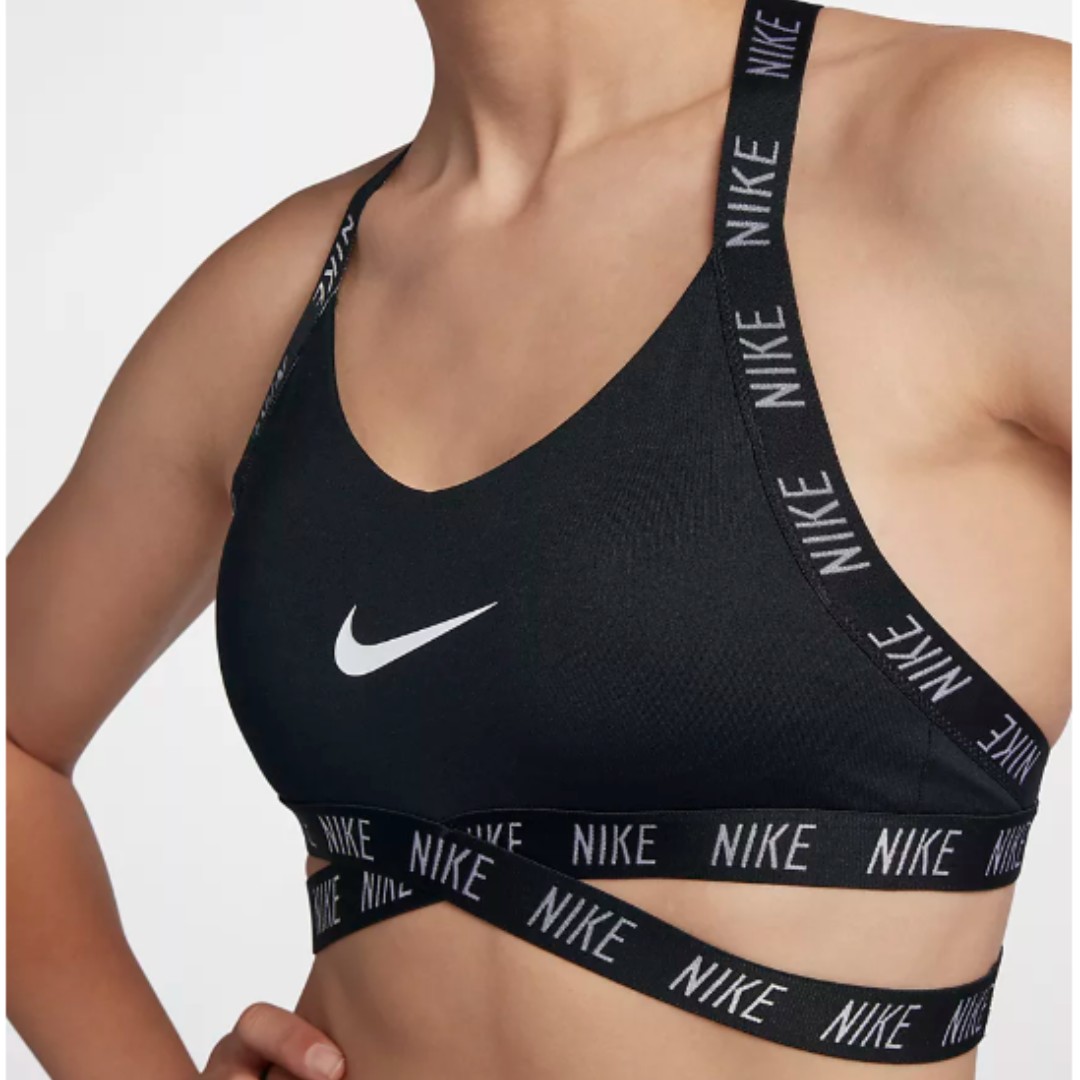 Nike sports bra strappy online
