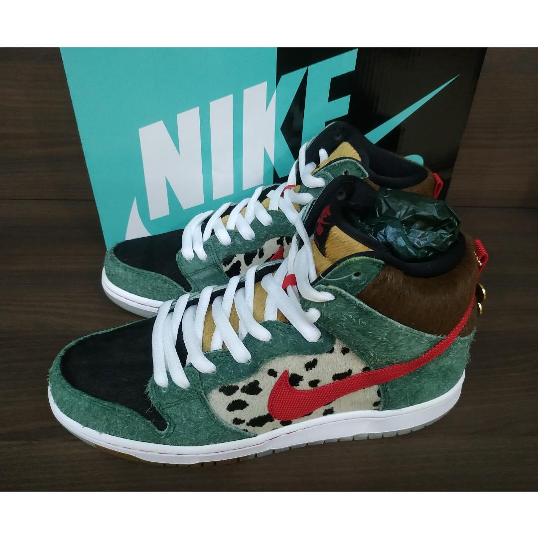 nike dunk high dog walker