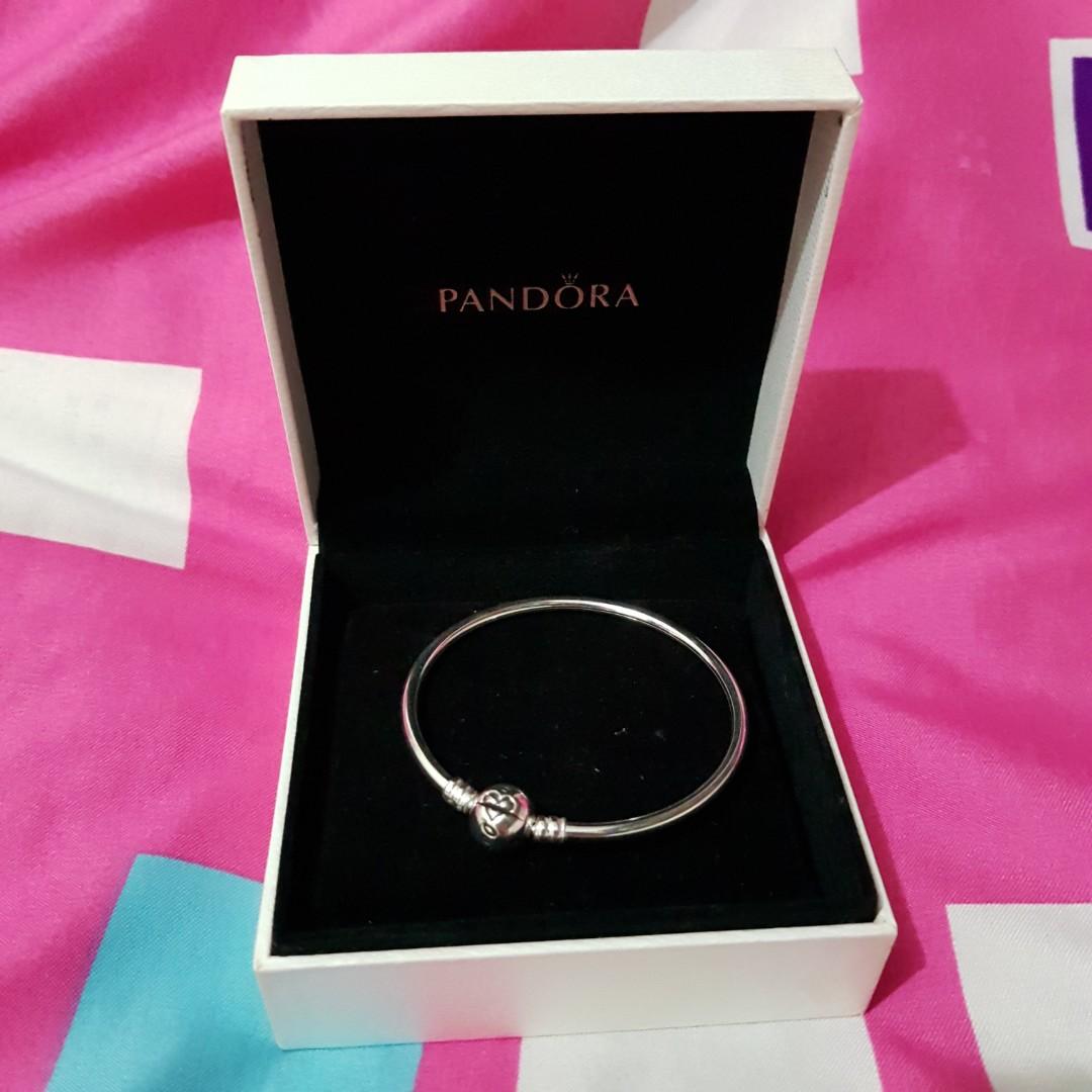 Pandora One in a Million Bangle Size 17 