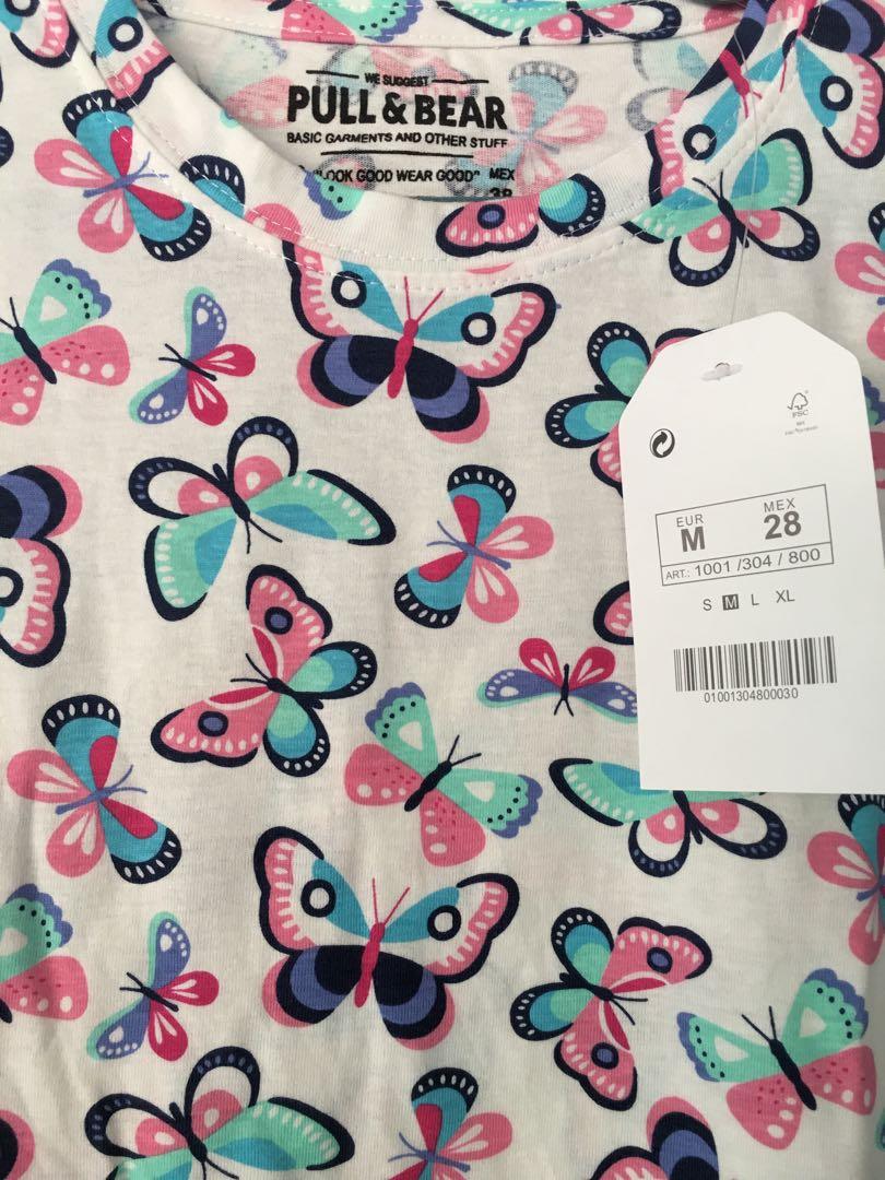Pull & Bear shirt (Category: Tshirts & Polo Shirts ) located in Quezon City. Submitted by indycorner (Listing ID 227538691, Image 3). Description: Pull & Bear shirt Brand new. Size M on the tag. Payment via BPI. SF not yet included, to be shouldered by buyer. PM for inquiries! :) If you buy 2 or more items, I can give discounts. #caroujune.