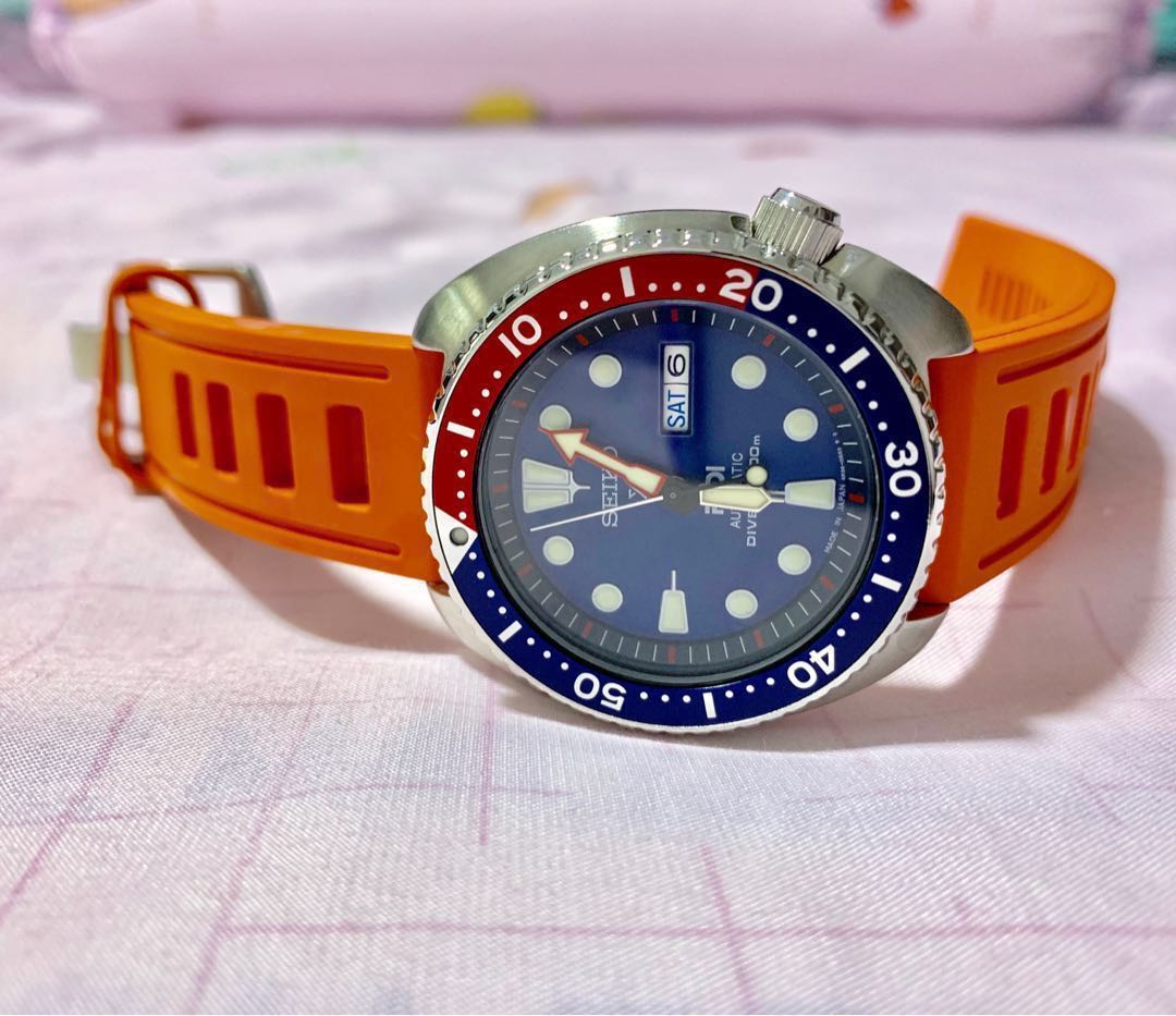 Seiko padi orange top
