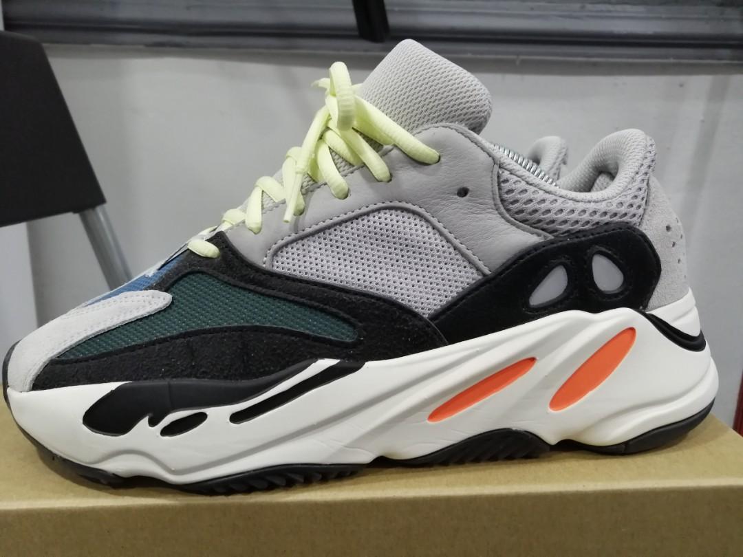 Adidas Yeezy 700 Wave Runner, Men's Fashion, Footwear, Sneakers on