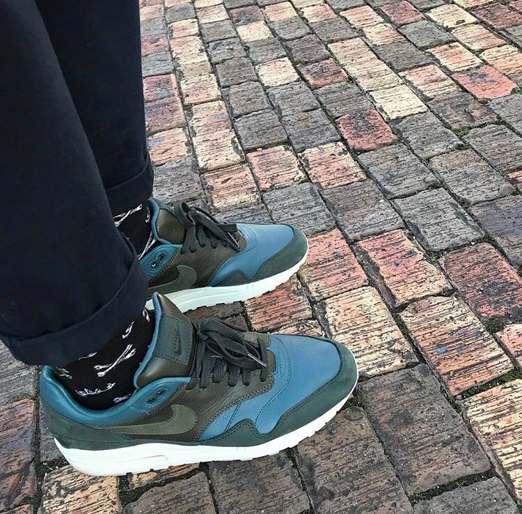 Air max 1 deals iced jade