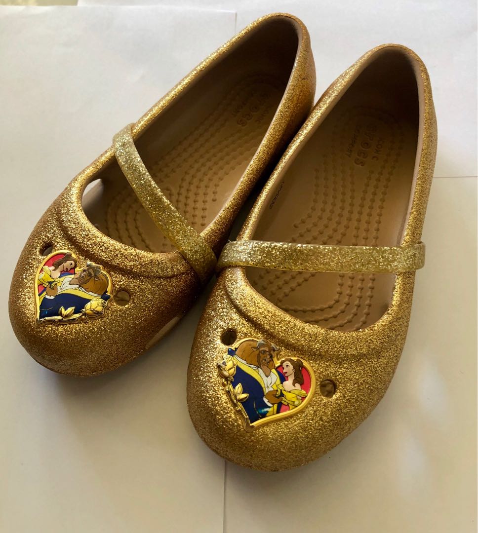 yellow flats size 11