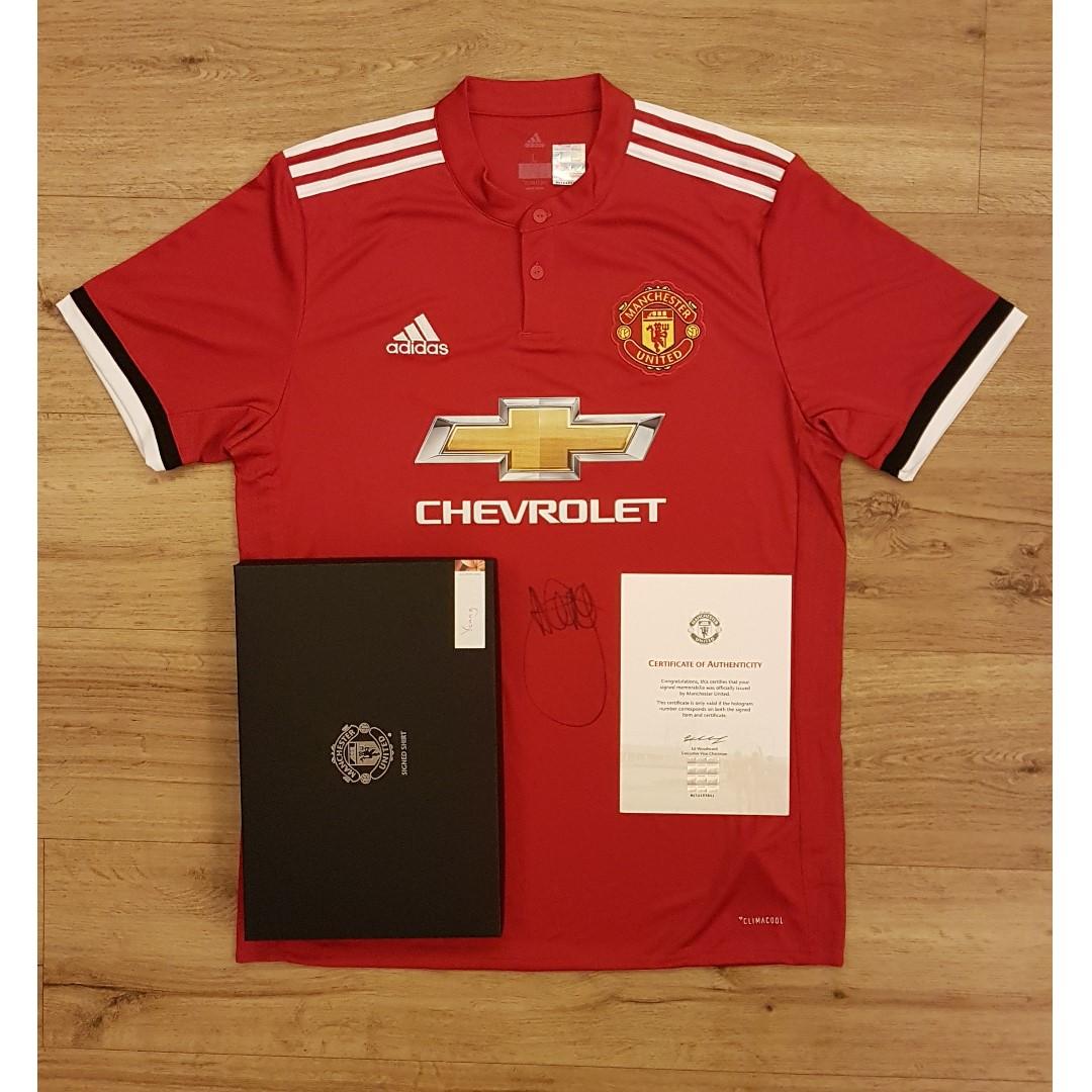 Ashley Young Manchester UnitedHome Jersey