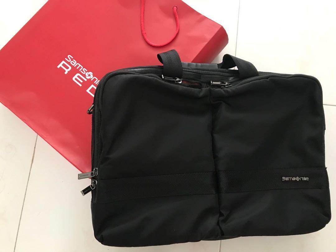 samsonite bag weight