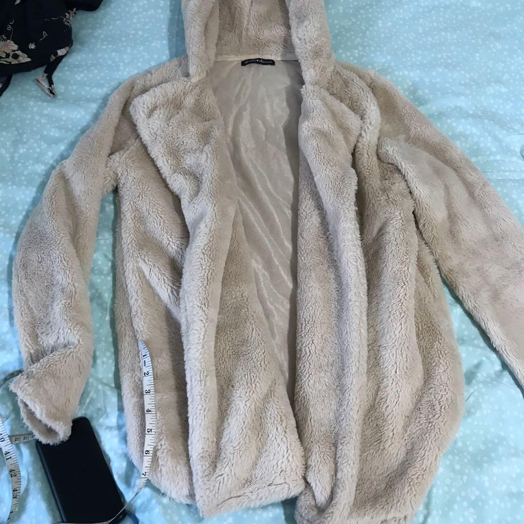 Brandy melville sandra fur coat best sale