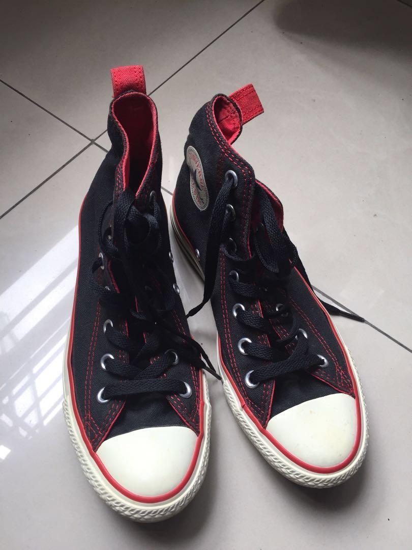 converse red line