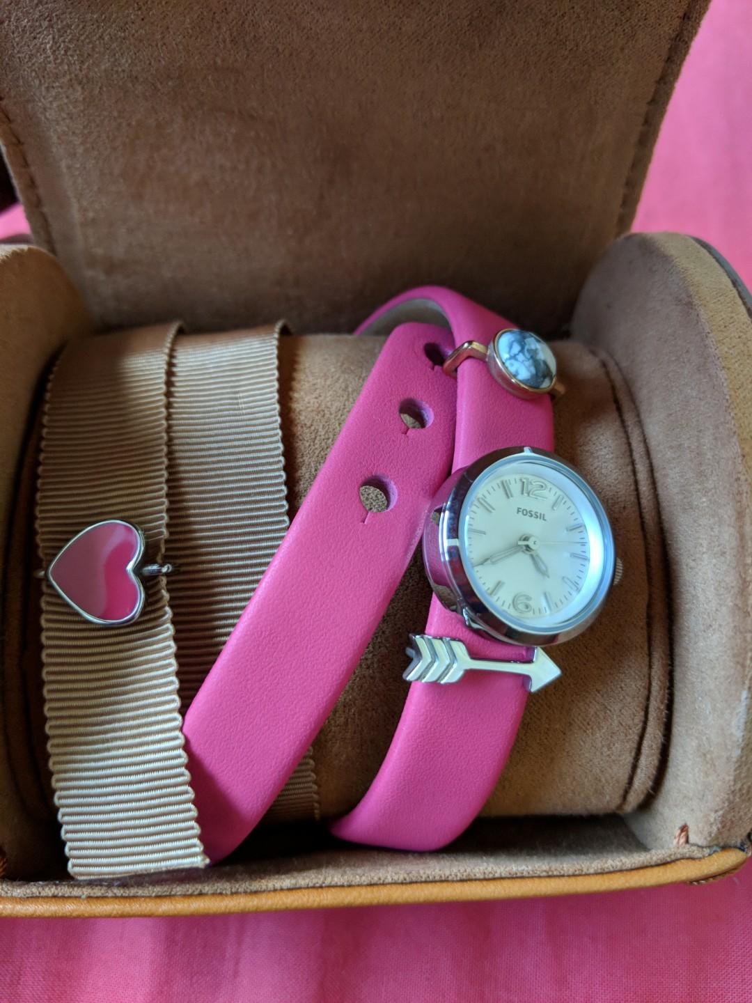 Fossil watch + Georgia charms set 